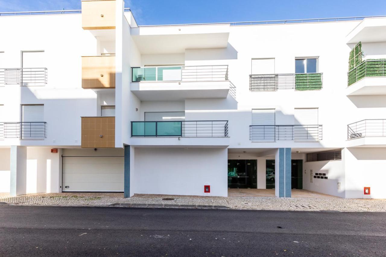 Sacha'S Sweet Home, Lovely 2 Bedroom Apartment, Walking Distance To Town, Beach And Marina Lagos Extérieur photo
